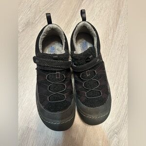 JBU by Jambu Women’s 8.5 Black and Gray Memory Foam Sneakers